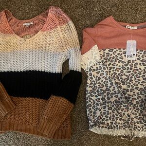 American Eagle Outfitters mauve black cream Brown & jolt cheetah lace large tops